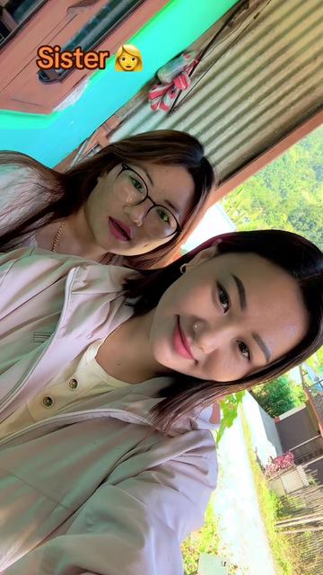 @युnika🧡🧡