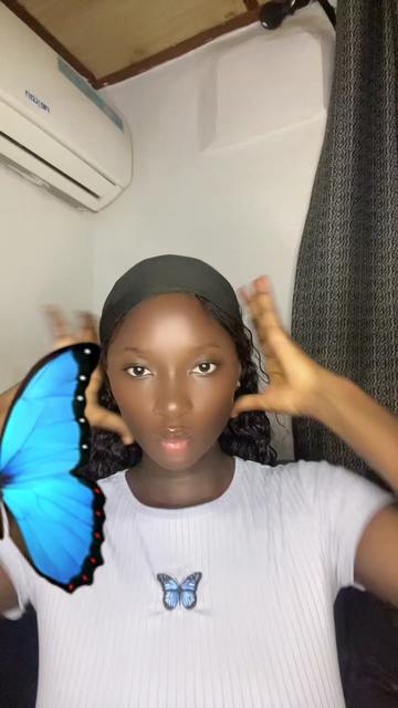 @Lily🦋