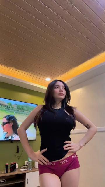 @maevianna