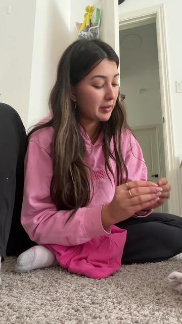 @KarleeSteel