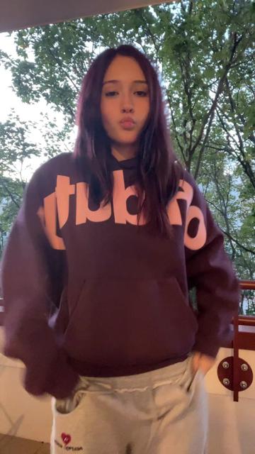 @darealnaia