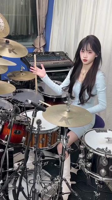@微妮儿