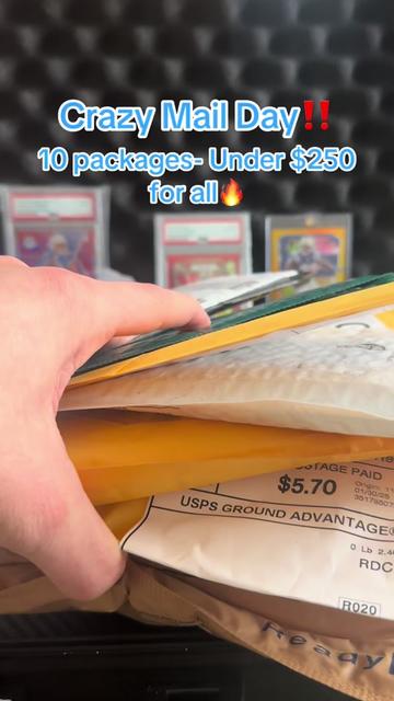 @FootballCards14