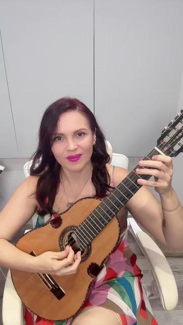 @lacuatrista