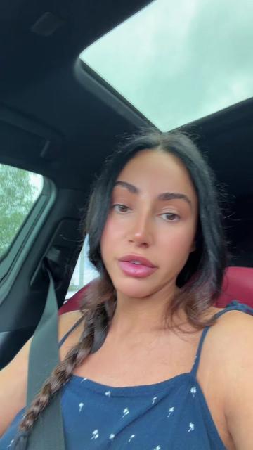 @yapwithjuliana