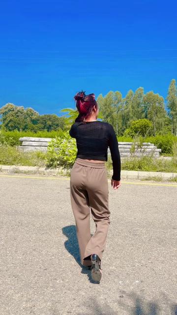 @brown_kurii143 (Muskan)😘❣️