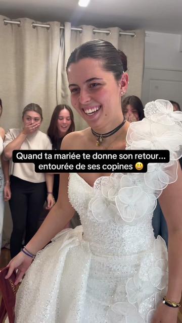 @MANICACOUTURE