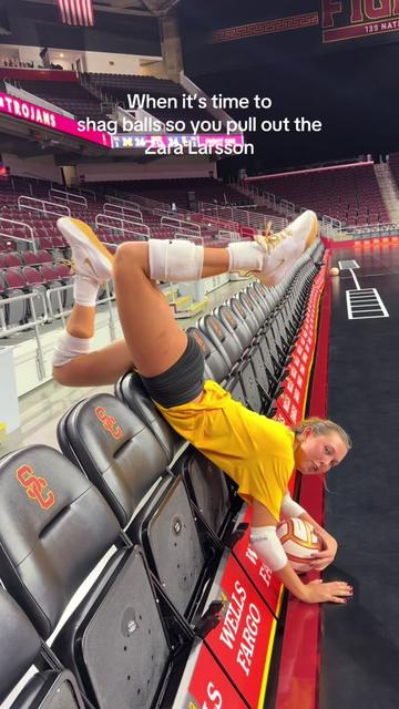 @uscwomensvolley