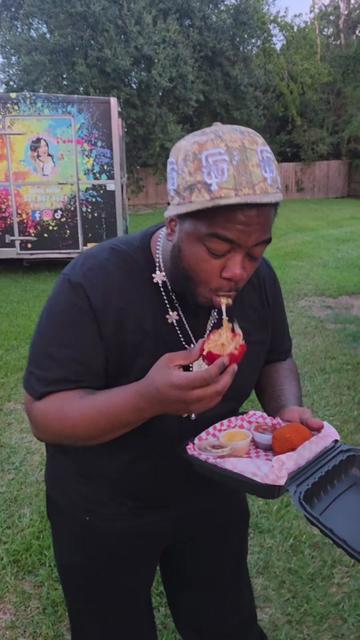 @REALREVIEWSALLHOOD🏚️