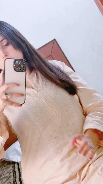 @charming.queen786