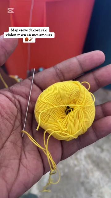 @Valou kreyasyon 💚🧶🥼