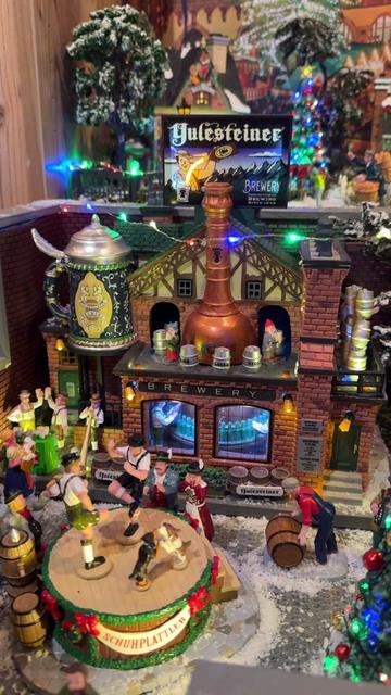 @Mike&rsquo;s Christmas Village ✨