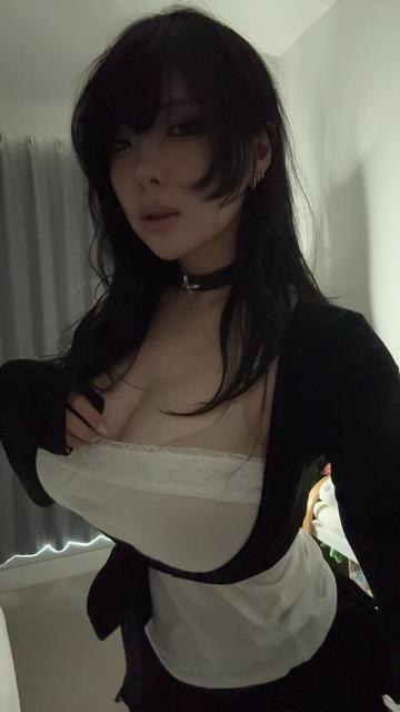 @anika