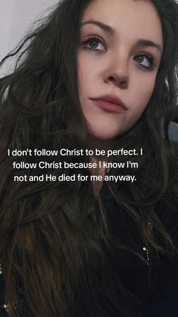 @RosiiKayy🥀🕸