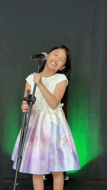@Miramarvelfamily (3.7M)