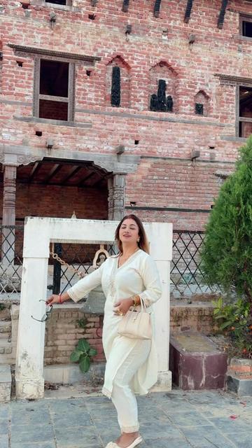 @Baral Santi