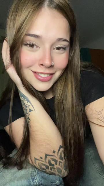 @valulaaaa