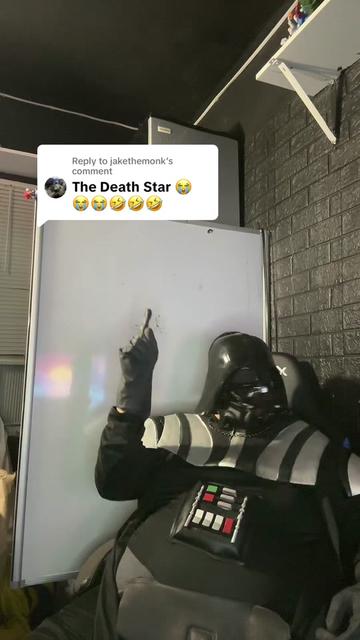 @Darthtiktok25