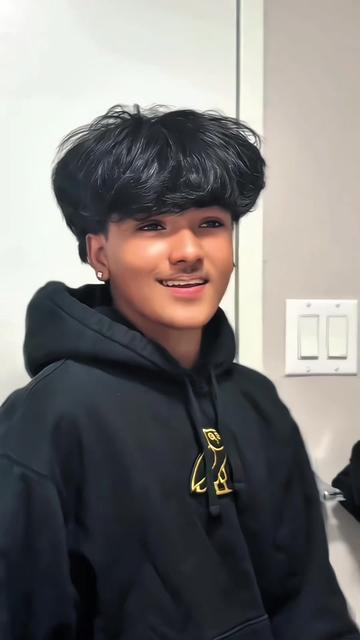 @😊Sᴍɪʟᴇ Kɪʟʟᴇʀ🇨🇦