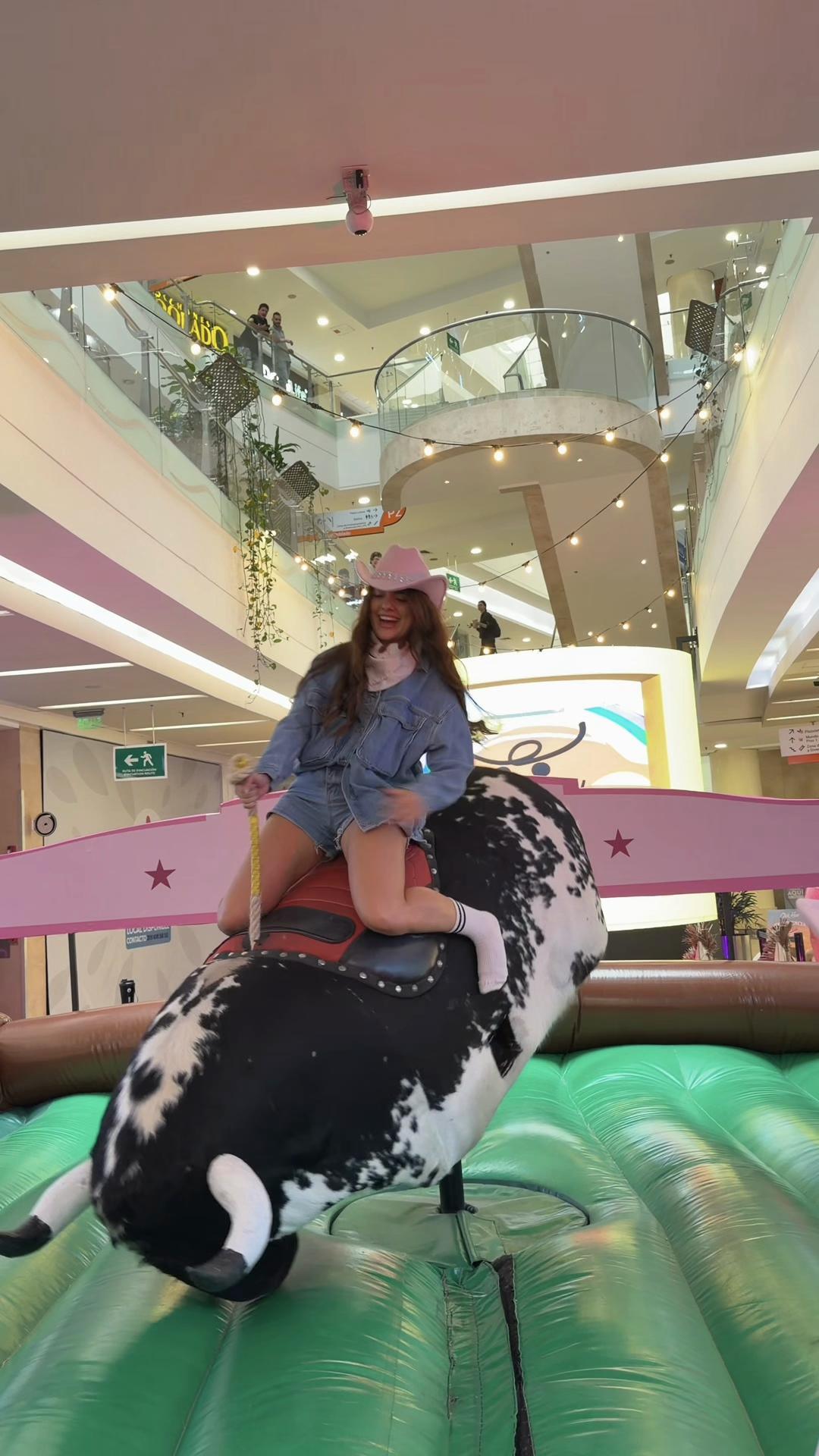 @Susi Arango