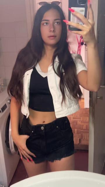 @teodoraa
