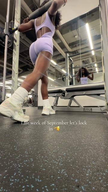 @zainajasmine