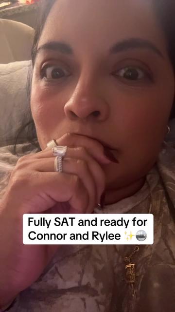 @emshirleyyyyxo