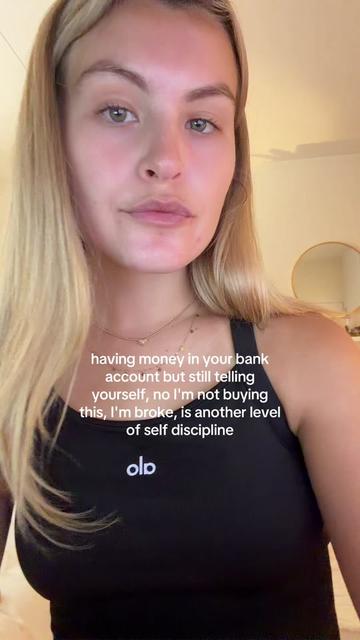 @chloe