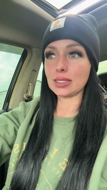 @To0thlessQueen💋