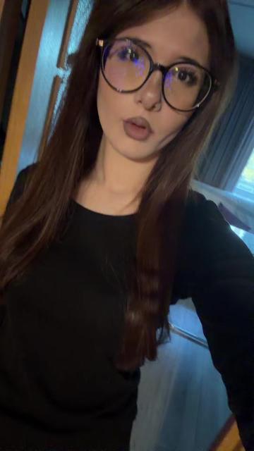 @Свят@я🪽