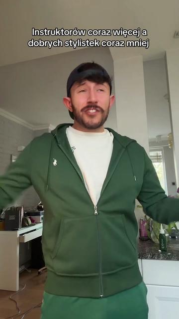@Szymon Myszka