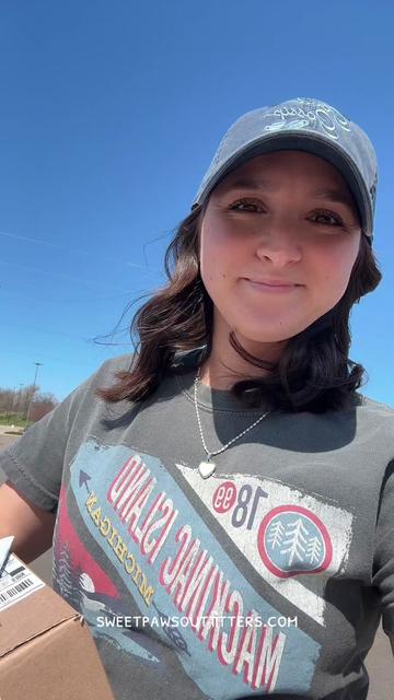 @Sweet Paws Outfitters