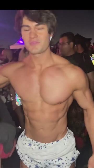 @Bodybuilding TV