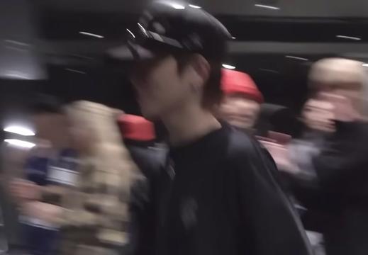 @RW