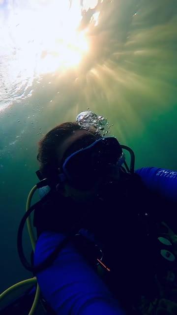 @Scuba Diving with Ara