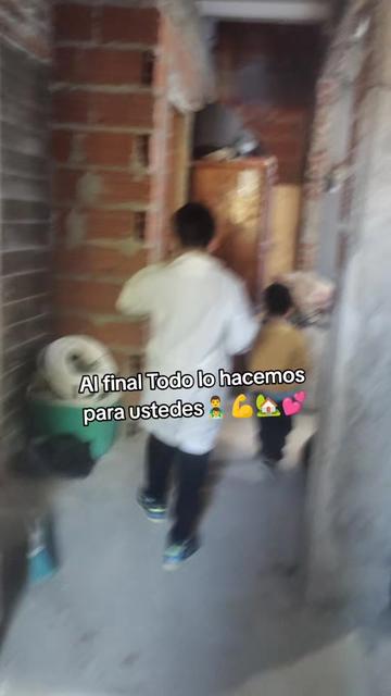 @iris velazquez