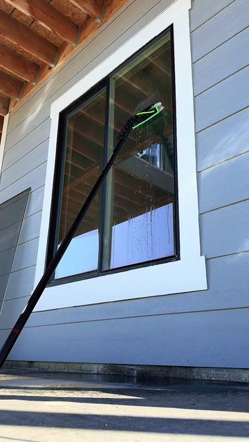 @wakewindowcleaning