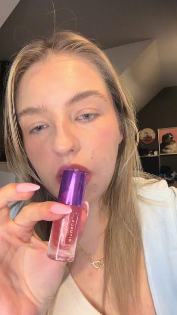 @Anna•Glow Diaries 🎀