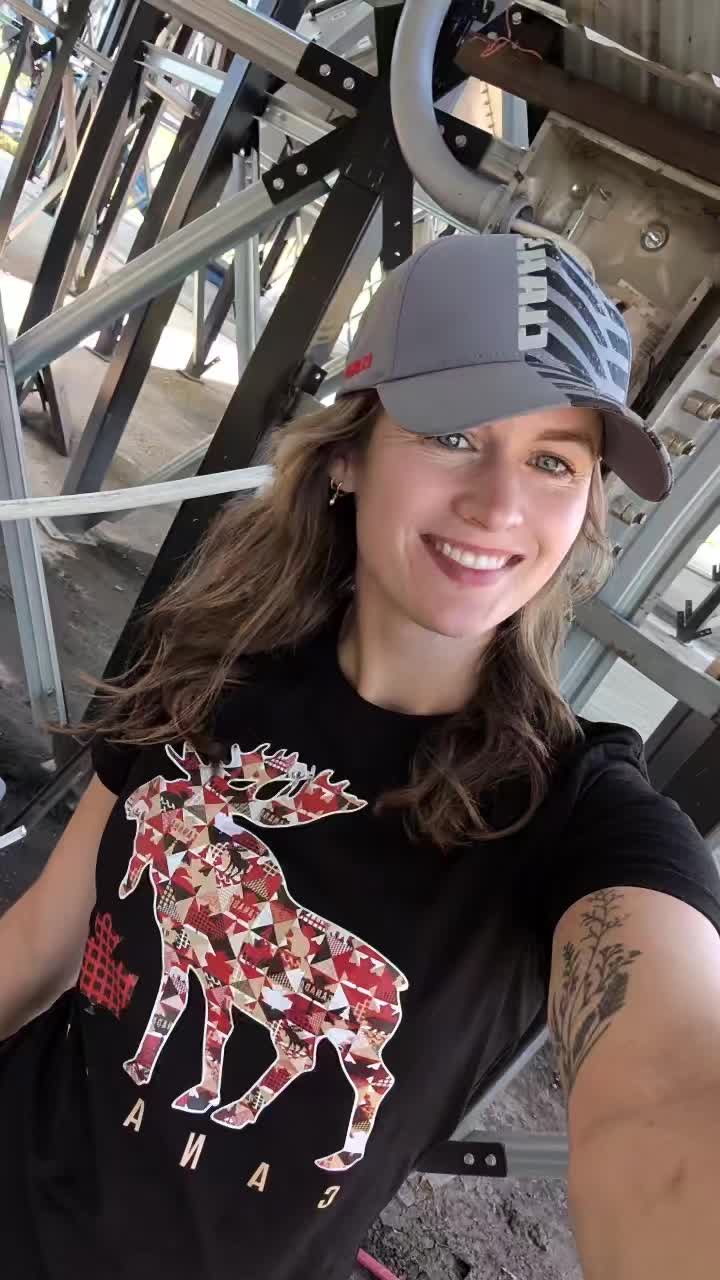@That Female Farmer 🚜🌾