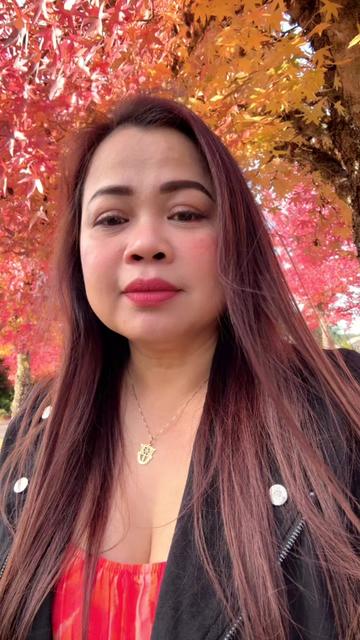@Rowena S.