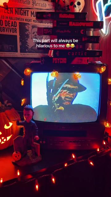 @Spooky Sara🦇🎃