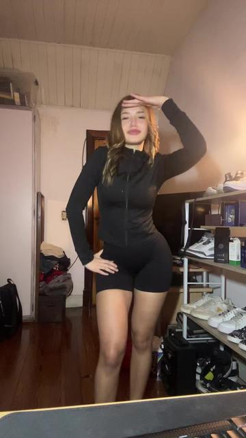 @kiara m&iacute;a