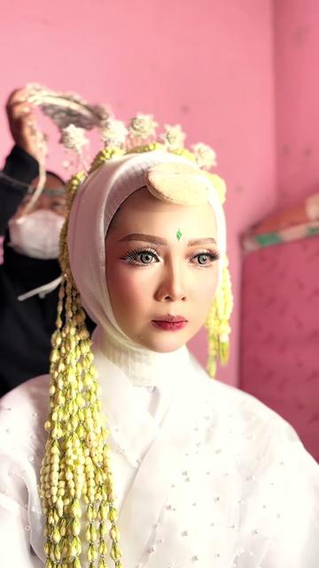 @nazma makeup