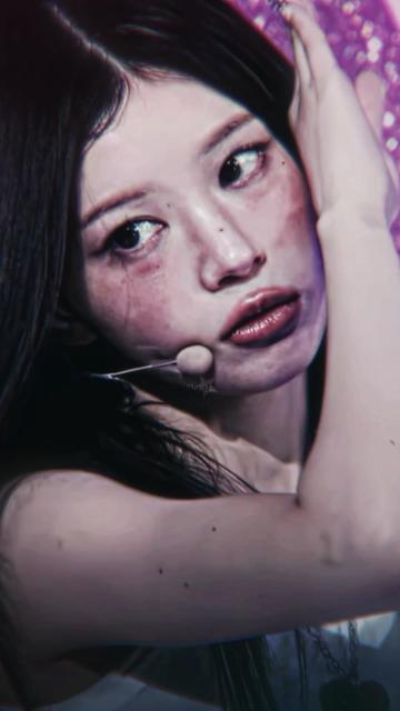 @𝕬𝖗𝖎 ⋆