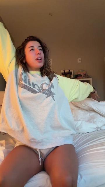 @taycrums