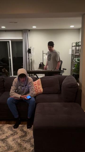 @Tiktoker