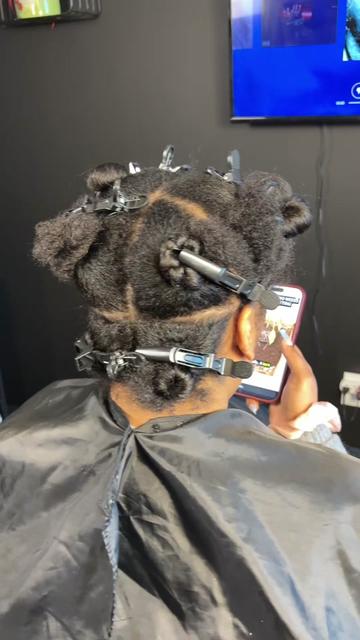 @Houston’s Braider/Lash Tech
