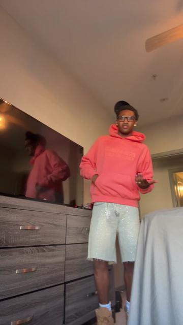 @leezy