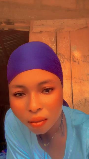 @Wife of young boy 🤦&zwj;♂️🤦&zwj;♂️