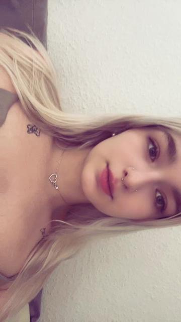 @𝐽𝑢𝑠𝑡 𝑎 𝑟𝑎𝑛𝑑𝑜𝑚 🇳🇱